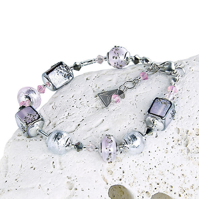 Romantic Delicate Pink bracelet made of Lampglas BCU40 pearls