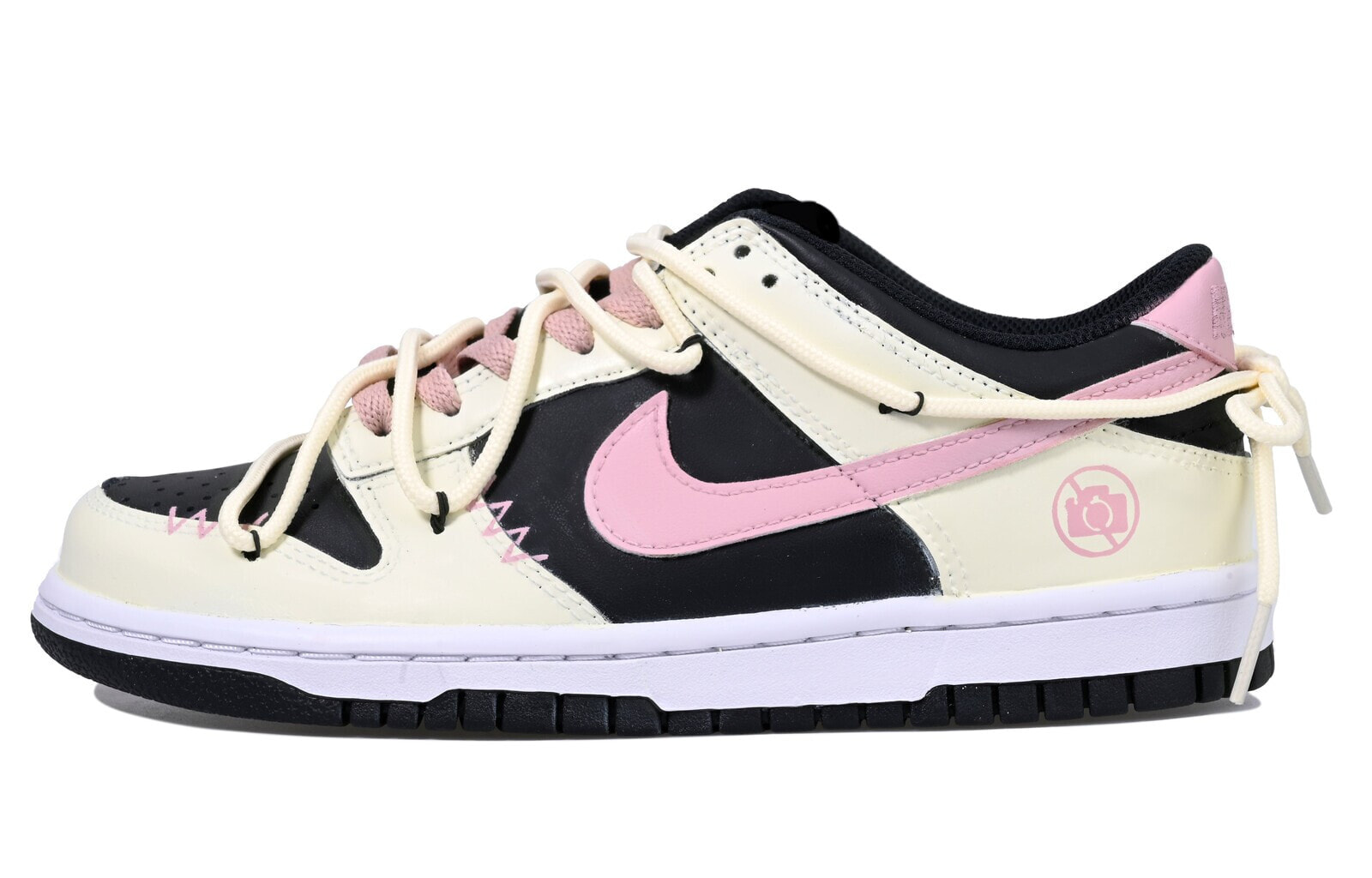 Pink black nike dunks best sale