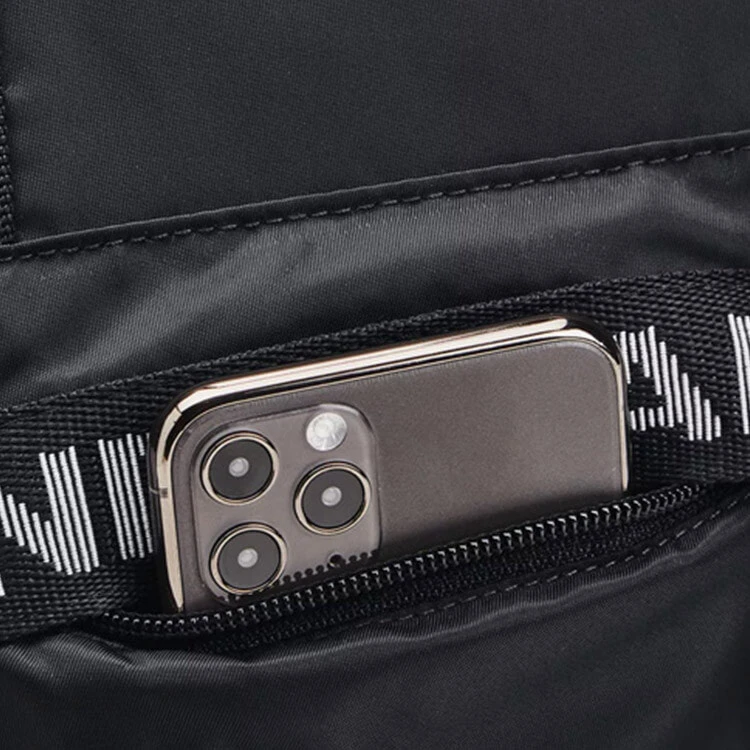 Under Armour Polyester Travel Bags Gym Bags Large Size Women's Black