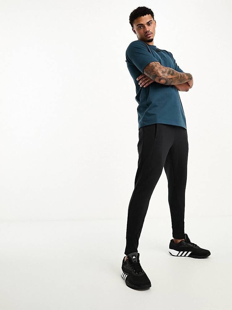 adidas Sportswear – Z.N.E – Jogginghose in Schwarz