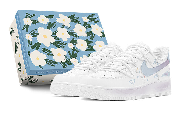 【定制球鞋】 Nike Air Force 1 Low 空军一号 学院风 减龄风 爱心涂鸦 特殊鞋盒 低帮 板鞋 女款 蓝白 / Кроссовки Nike Air Force DH2920-111