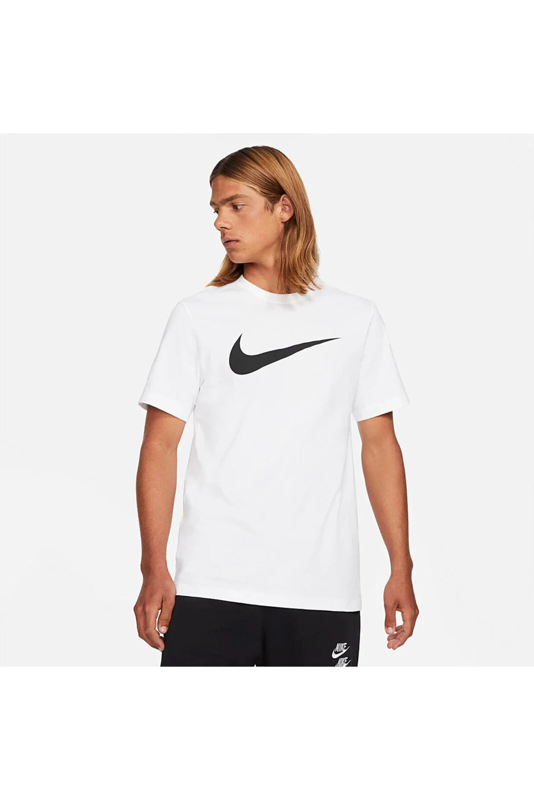 Sportswear Swoosh Erkek Beyaz T-Shirt