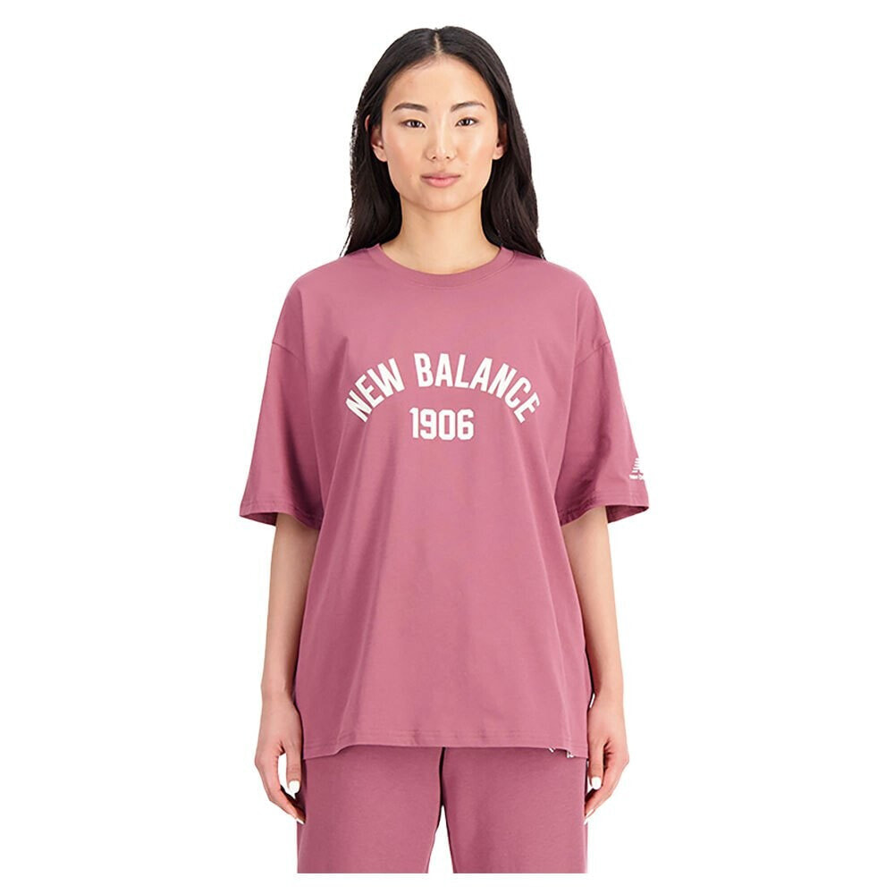 NEW BALANCE Essentials Varsity Oversized Short Sleeve T-Shirt