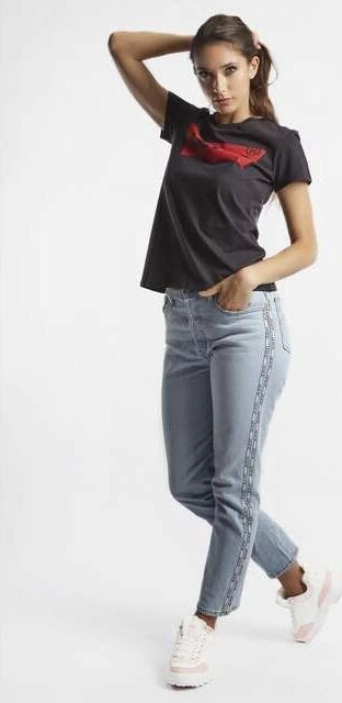 Levi`s THE PERFECT GRAPHIC TEE 0201 LARGE BATWING BLACK - S - damskie - czarny