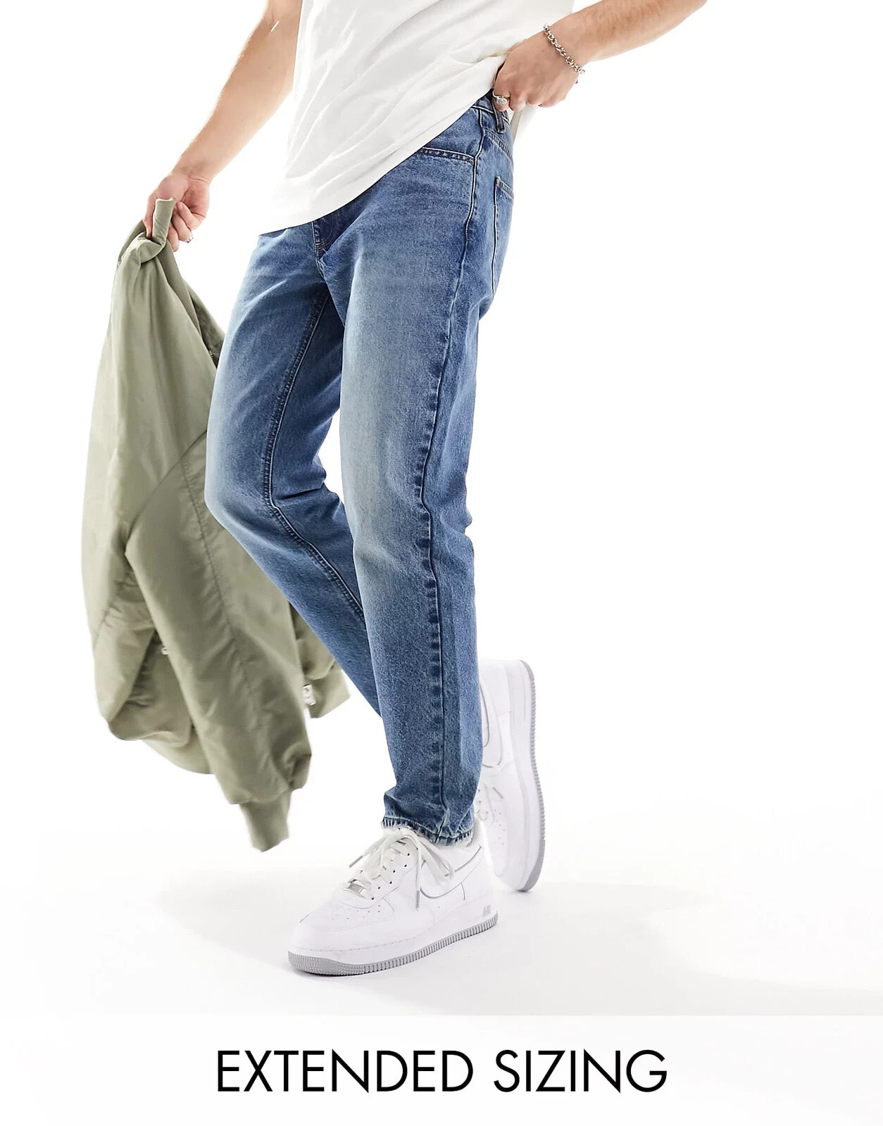 ASOS DESIGN – Klassische, feste Jeans in Indigoblau