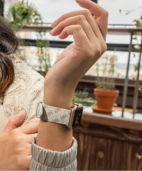 Kožený řemínek pro Apple Watch (38 - 41 mm) - White CS2009S1