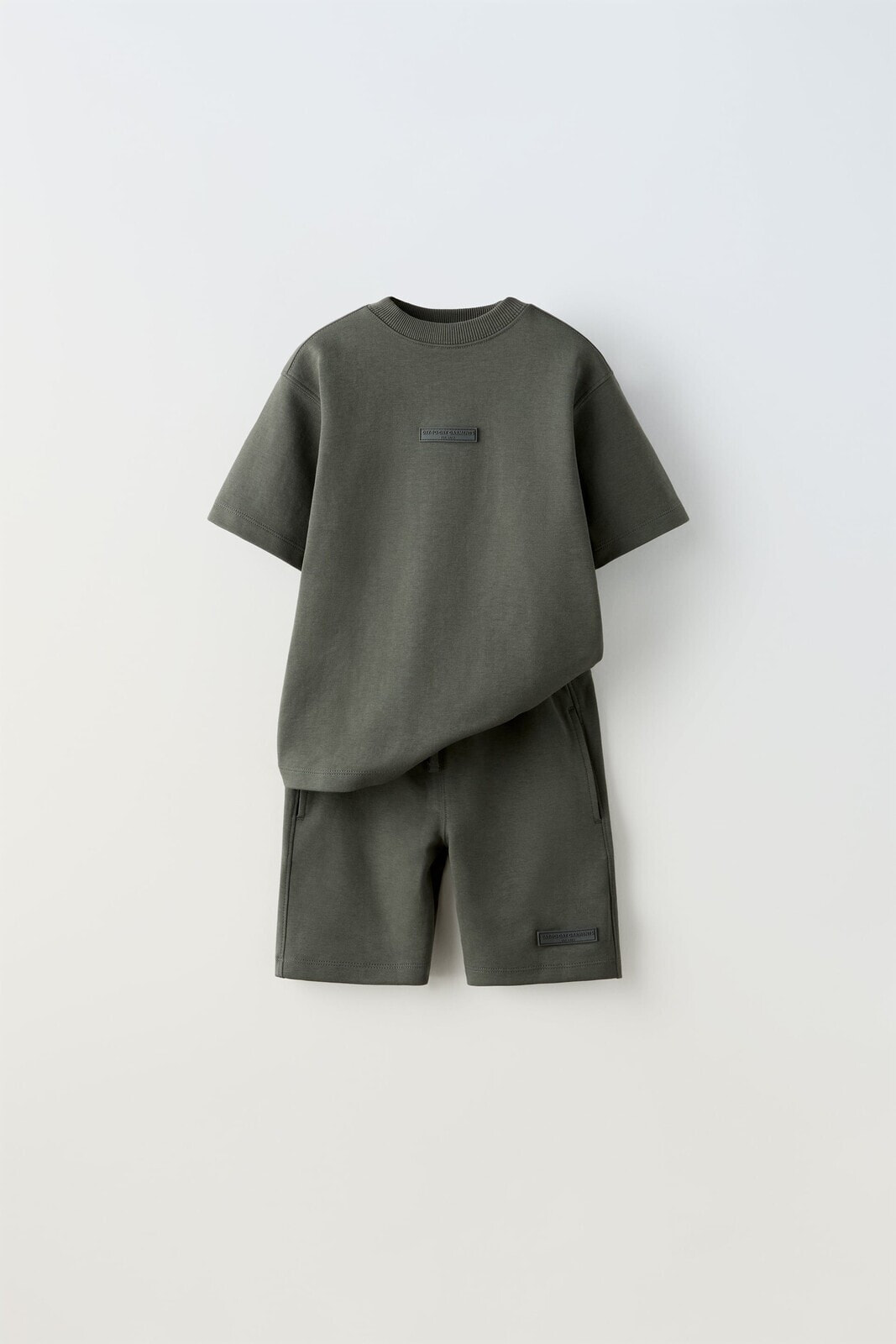 Plush t-shirt and bermuda shorts set