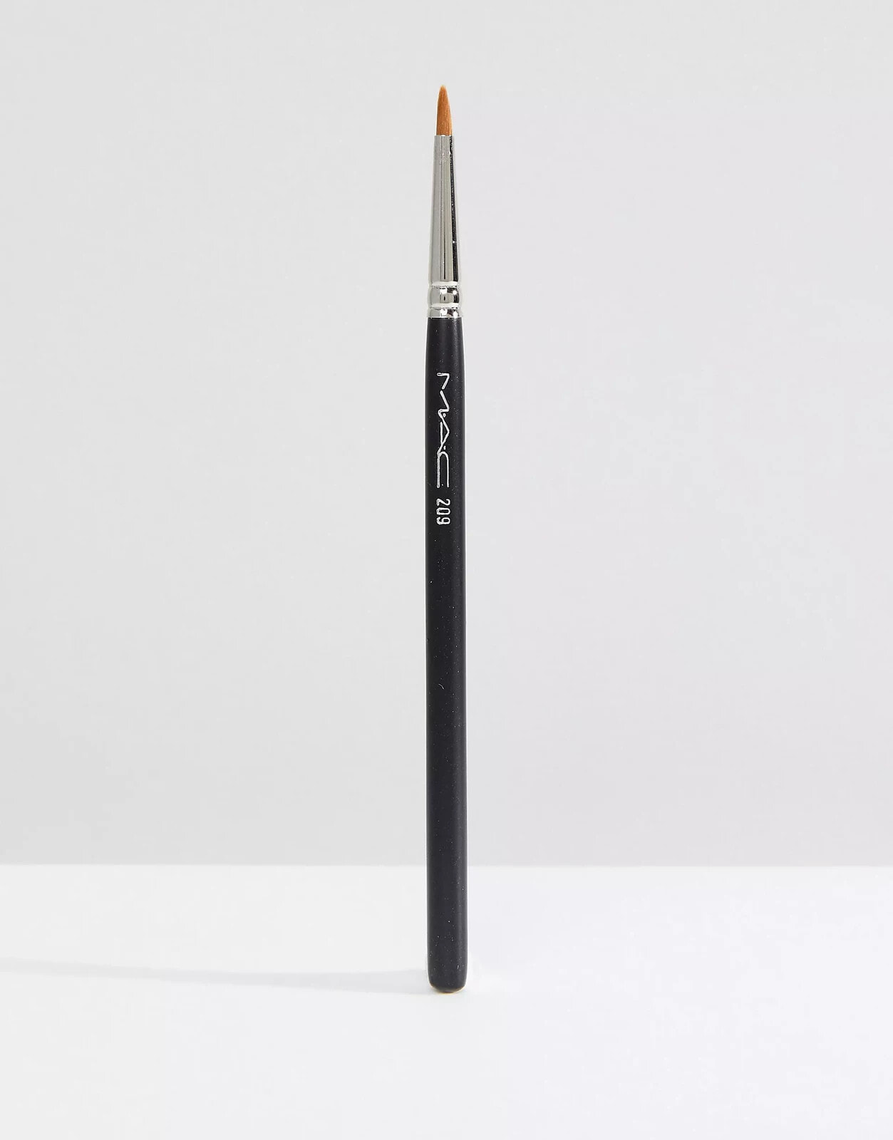 MAC – 209 – Eyeliner-Pinsel