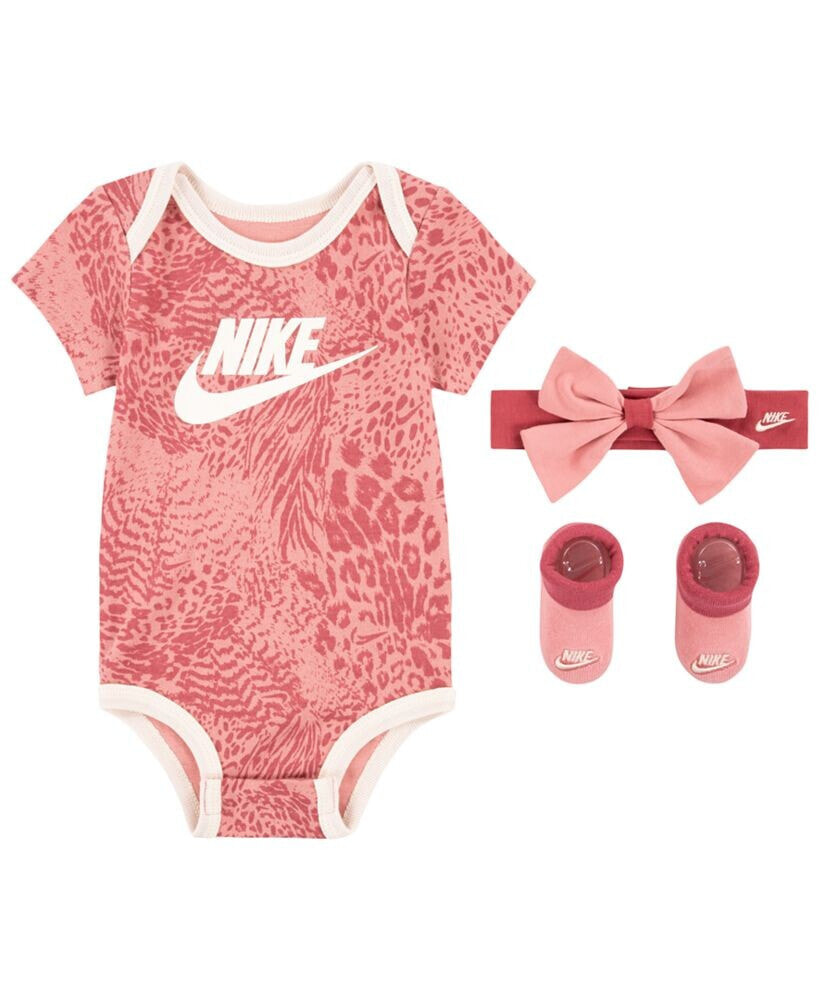 Nike baby Girls Bodysuit, Headband and Booties, 3 Piece Set