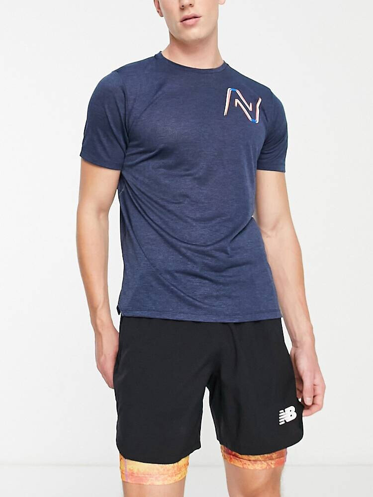 New Balance – Impact Run – T-Shirt in Blau mit farblich abgesetztem Logo