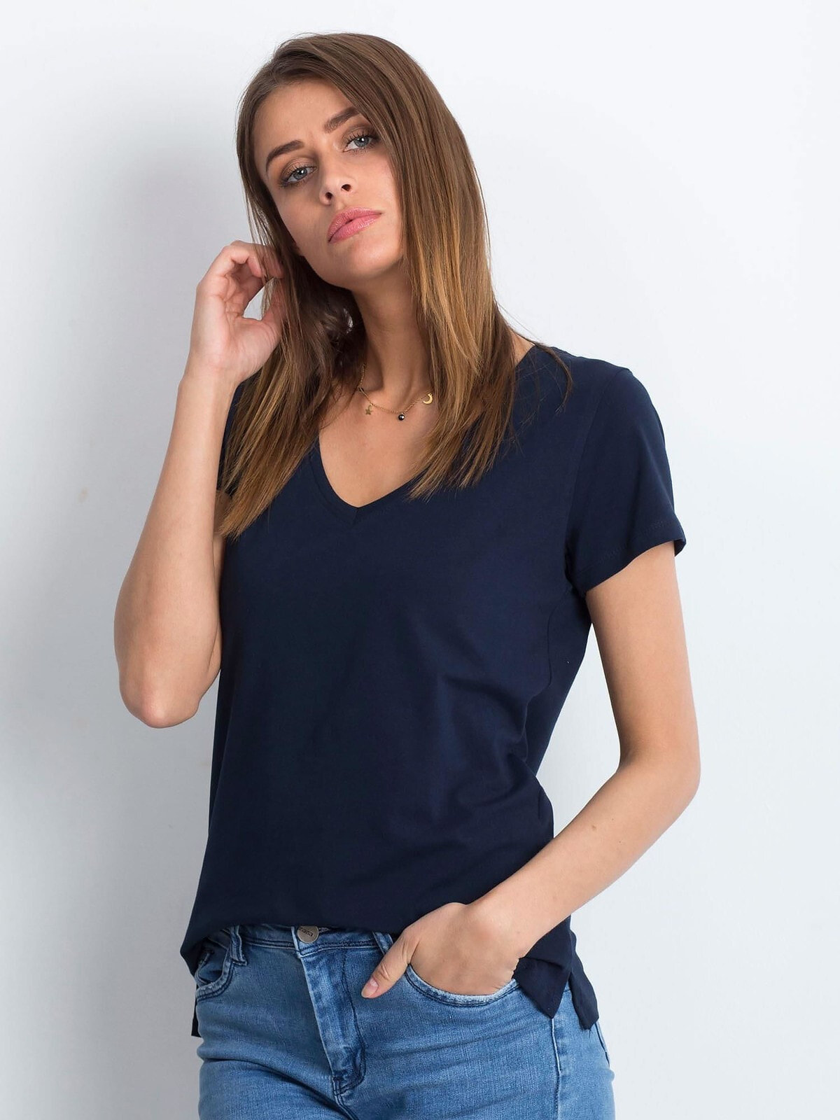 Женская футболка синяя с V-образным вырезом Factory Price