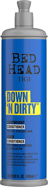 Detox icating conditioner Bed Head Down`n Dirty ( Clarify ing Detox Conditioner)