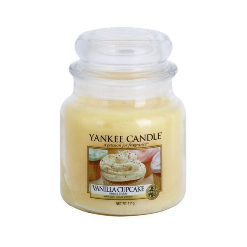 Fragrant Candle Classic Medium Vanilla Cupcake 411 g