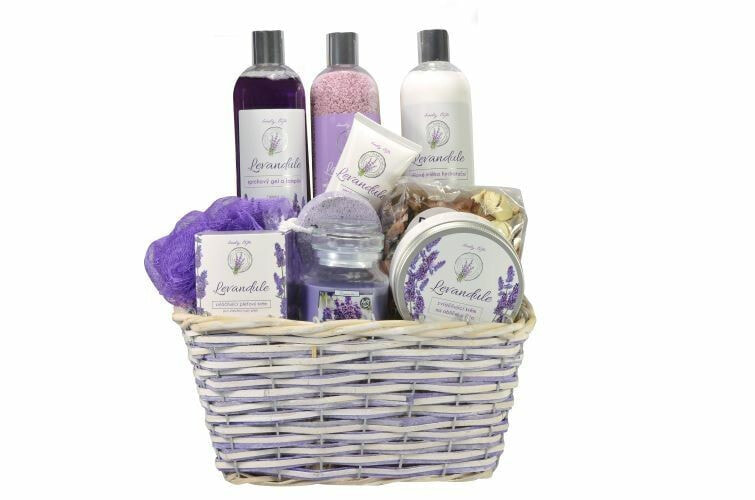 Gift wrapping Lavender in a wicker basket