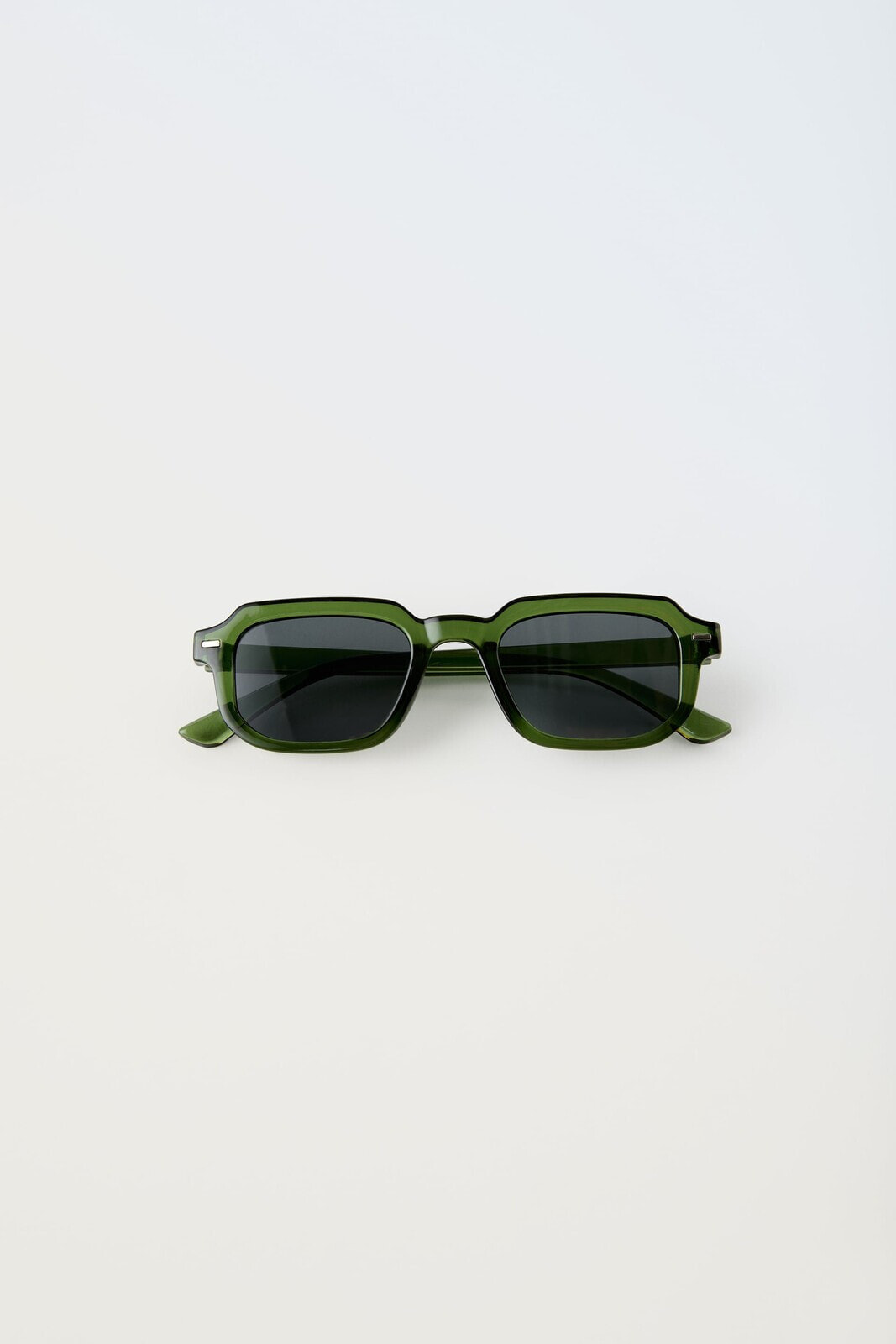 Солнцезащитные очки в квадратной пластмассовой оправе ZARA