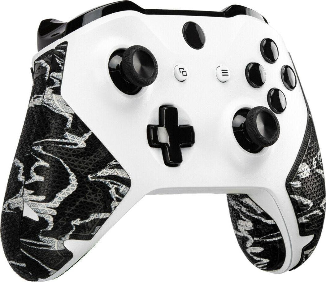 LIZARD SKINS stickers for the Xbox One Emerald Green controller