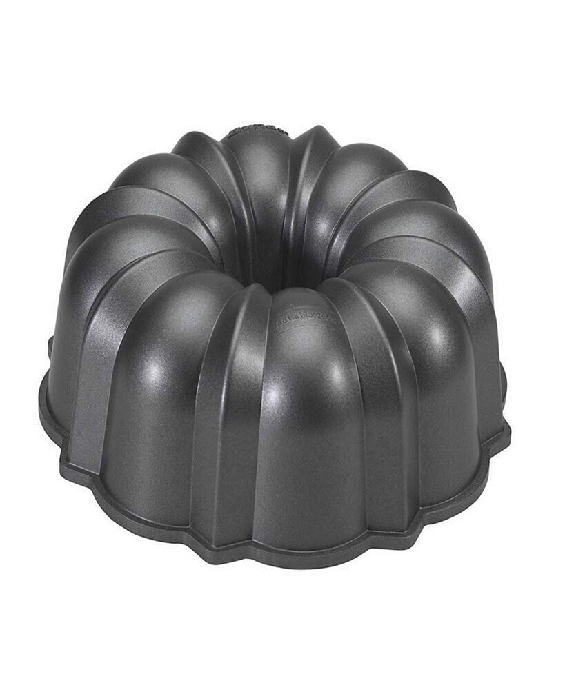 Nordic Ware original Bundt Pan