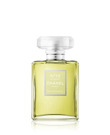 Chanel No. 19 Poudré Eau de Parfum Spray