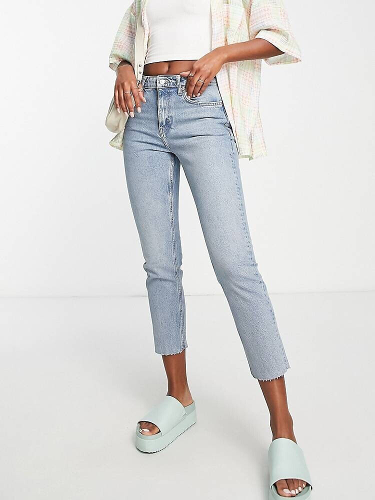 Topshop – Straight Jeans mit ausgeblichener, grauer Waschung