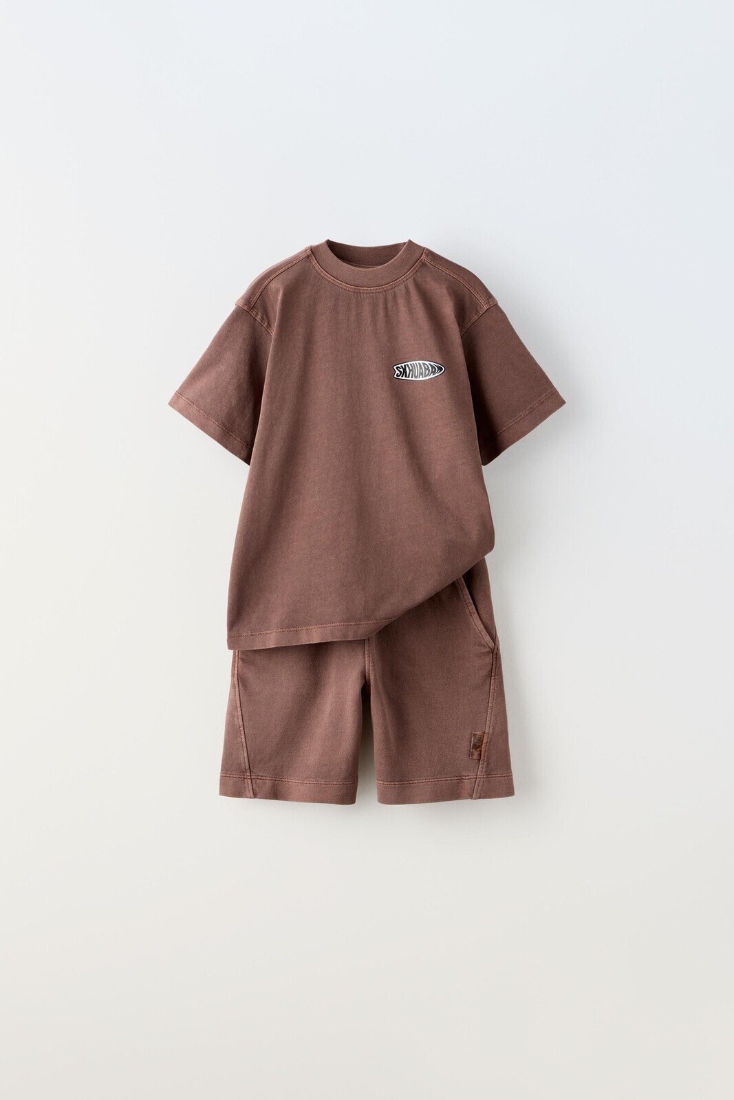 Garment dye t-shirt and bermuda shorts co-ord