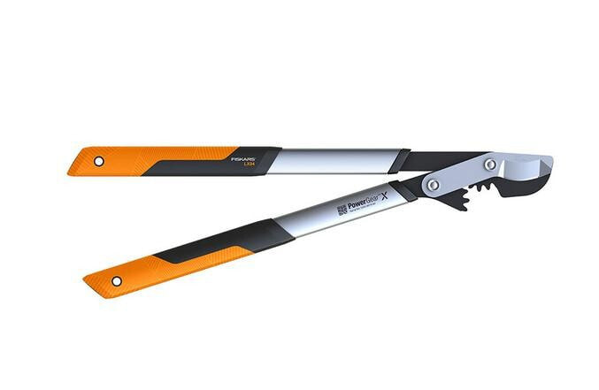 СРЕДНИЕ НОЖНИЦЫ FISKARS (М), POWERGEAR X