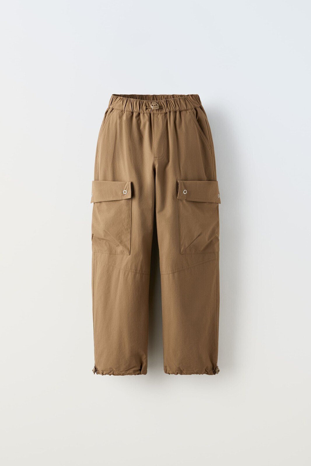 Technical trousers with pockets