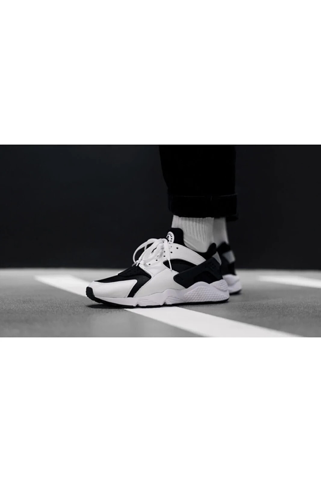 AIR HUARACHE ERKEK AYAKKABI DD1068-001