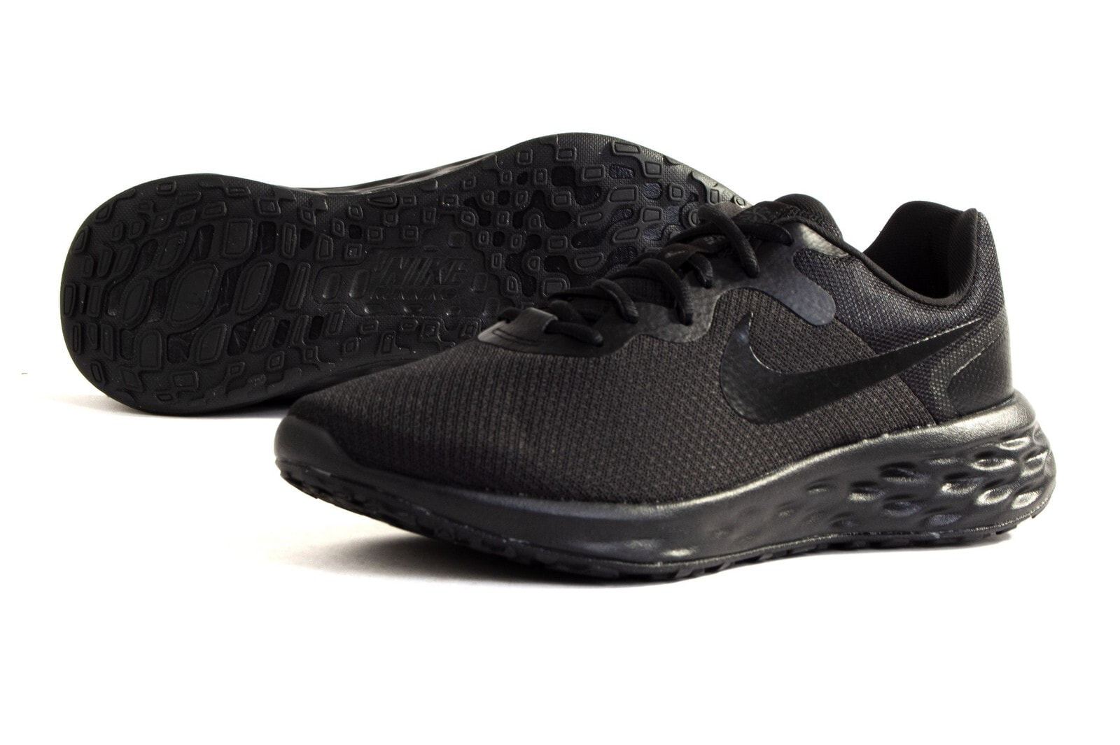 Мужские кроссовки черные тканевые Nike DD8475-001