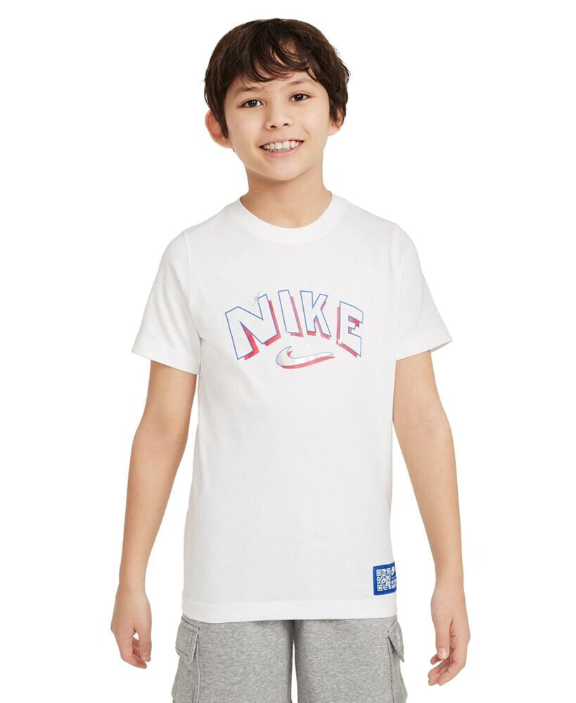 Nike big Boys Sportswear Crewneck Cotton Stars Graphic T-Shirt
