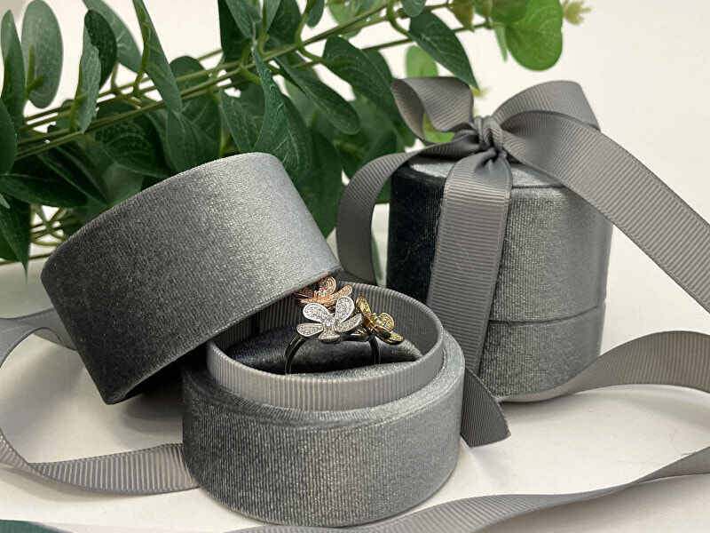 LTR-3/P/A3 Gray Ribbon Ring Gift Box