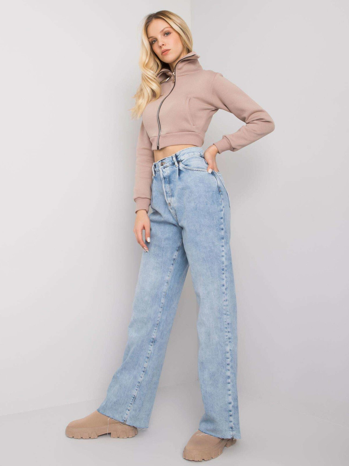 Женские джинсы RUE PARIS Spodnie jeans-RO-SP-PNT-10.28P-jasny niebieski