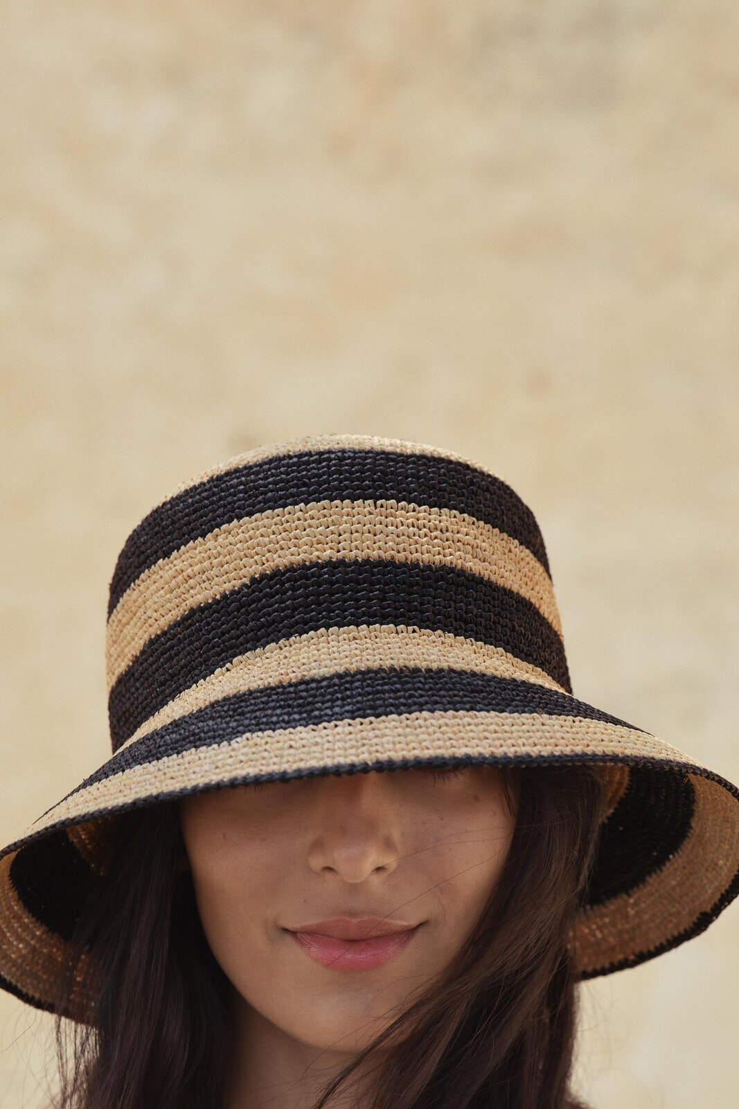 Striped raffia hat