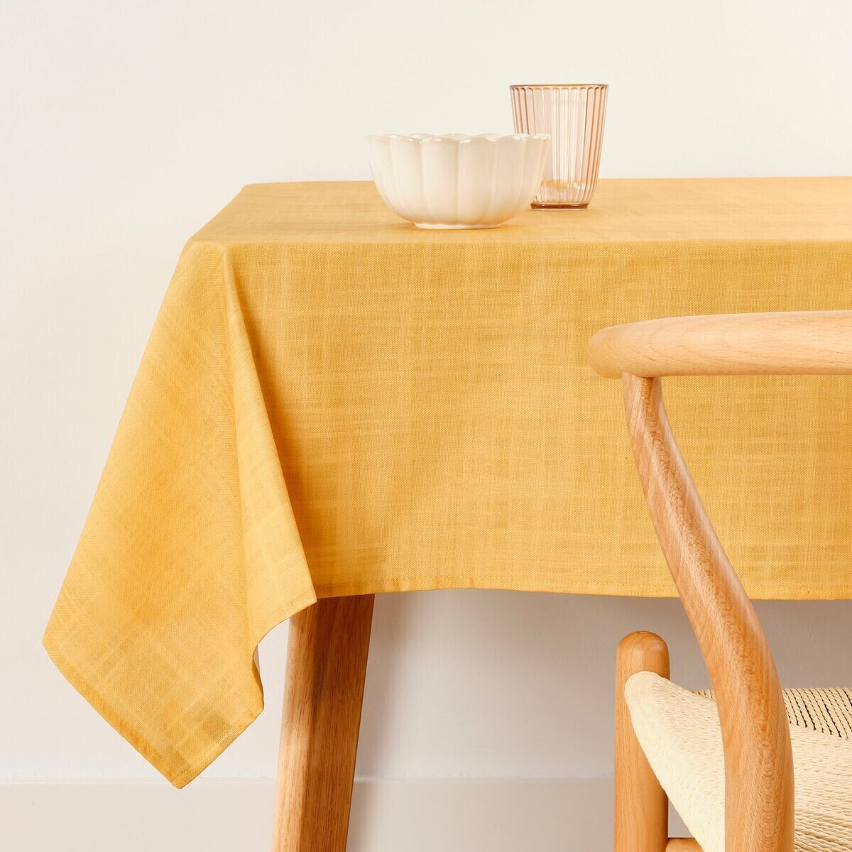 Tablecloth Belum Liso Mustard 240 x 155 cm