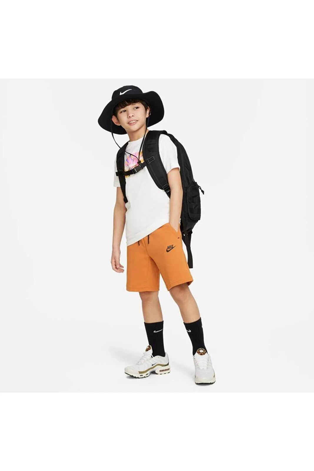 Turuncu Nike Sportswear Tech Fleece (Boys') Çocuk Şort DA0826-815