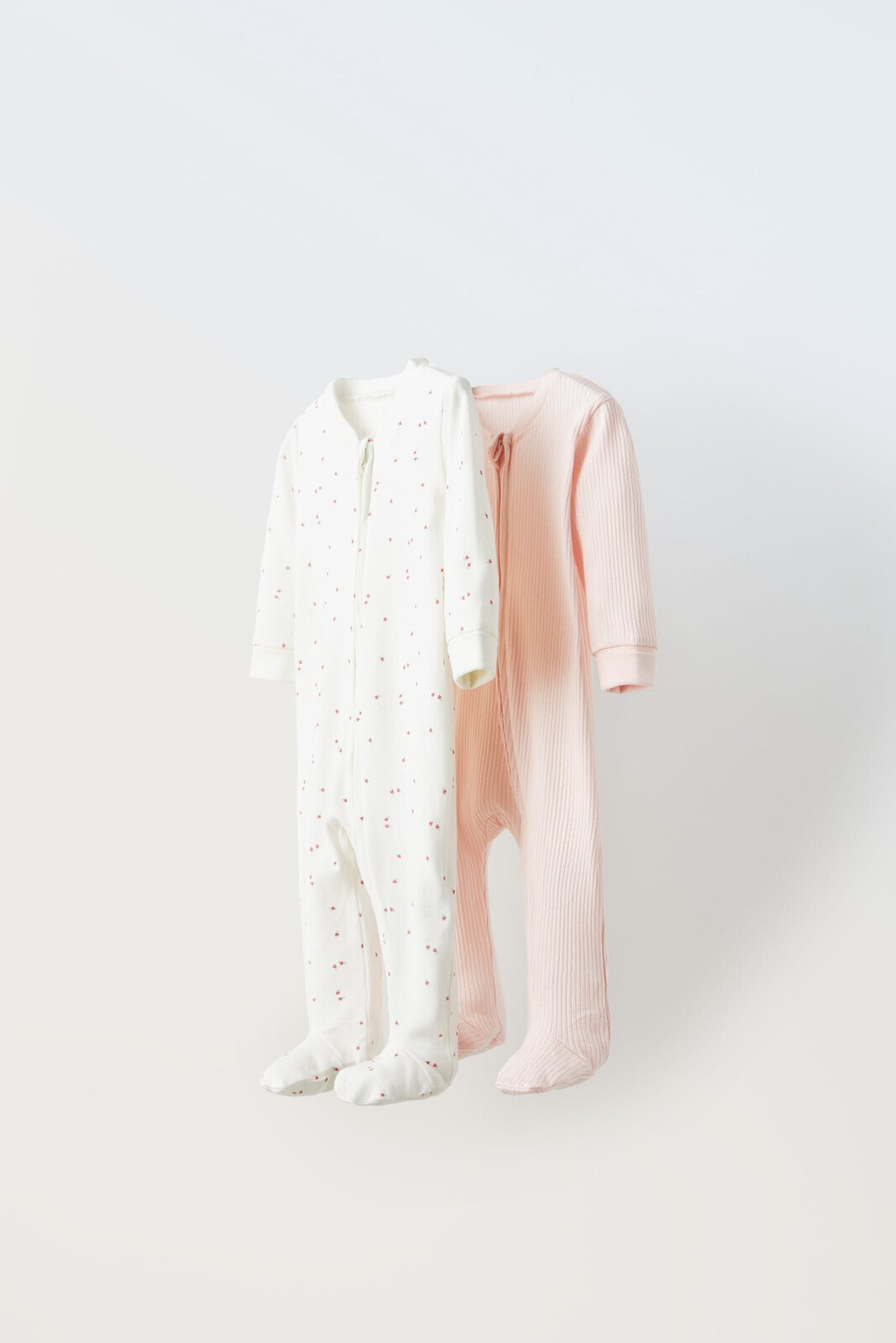 0-1 year/ pack of two sleepsuits with flowers