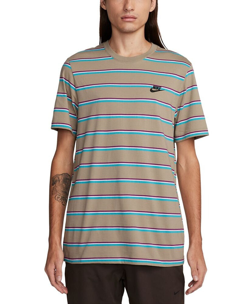 Nike men's Sportswear Club Stripe T-Shirt