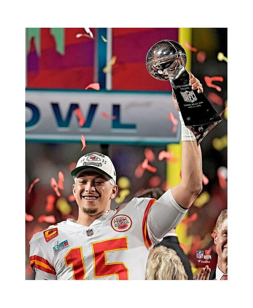 Fanatics Authentic patrick Mahomes Kansas City Chiefs Unsigned Super Bowl LVII Champions Celebrating with the Lombardi Trophy 20