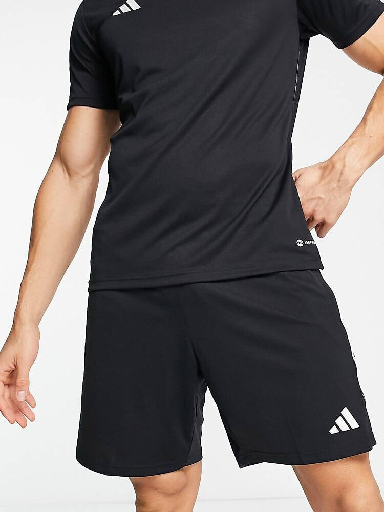 adidas – Football Tiro 23 – Shorts in Schwarz und Weiß