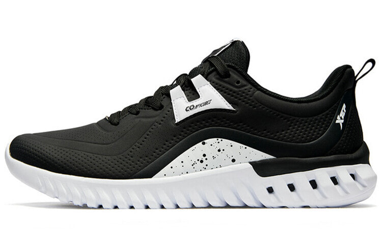 特步 透气舒适运动鞋 黑色 / Sport Textile Running 981319110323