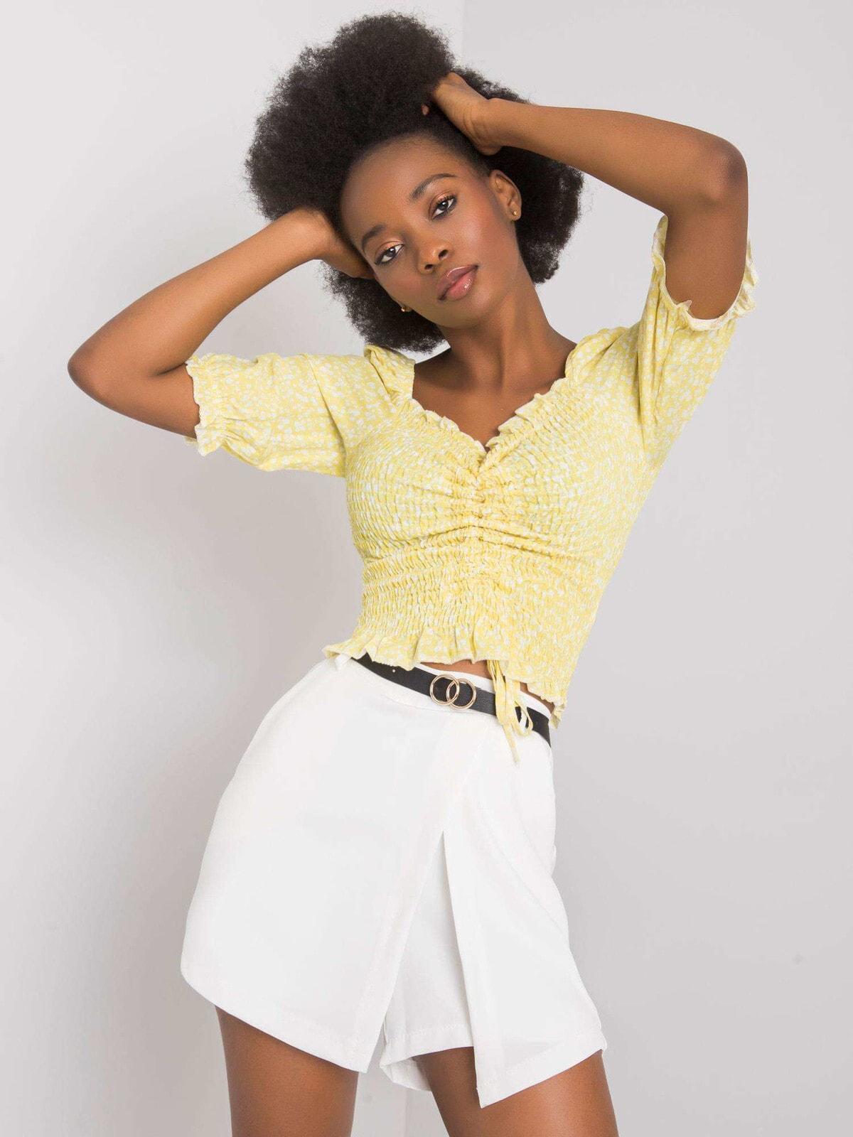 Женская летняя блузка с коротким рукавом светло желтая Factory Price