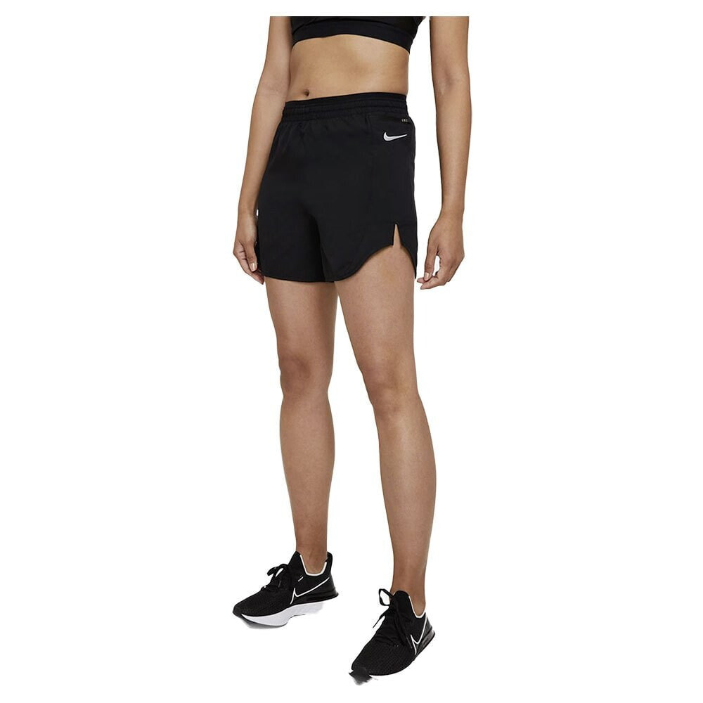 NIKE Tempo Luxe 5´´ Shorts