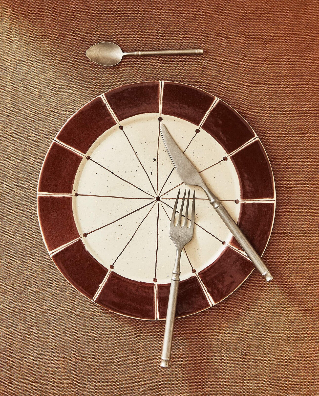 Slices ceramic dinner plate x collagerie