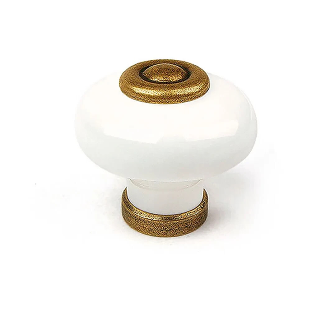 REI 824 31 mm Porcelain Round Knob 4 Units