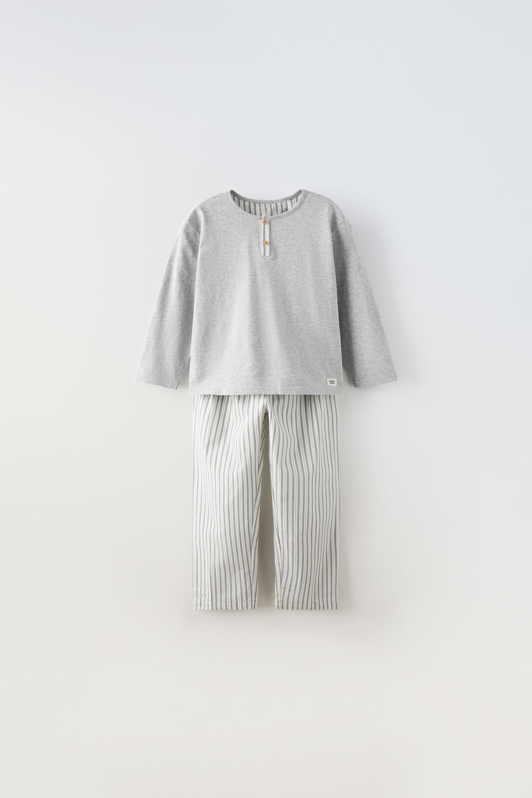 2-6 years/ striped pyjamas