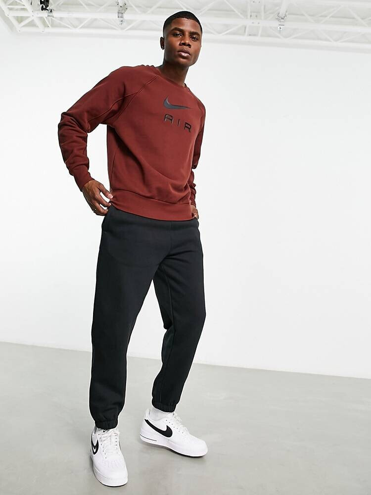Nike – Air – Sweatshirt in Ochsenbraun mit Rundhalsausschnitt