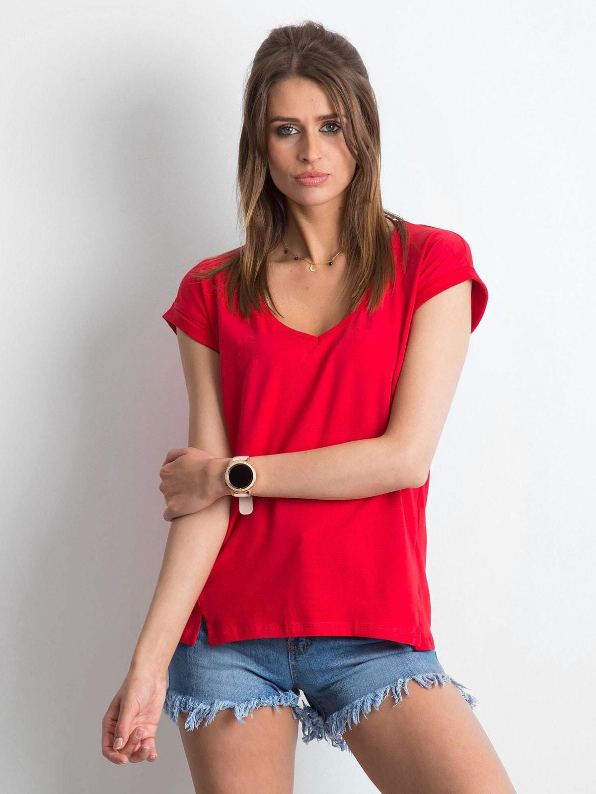 Женская футболка красная с V-образным вырезом Factory Price