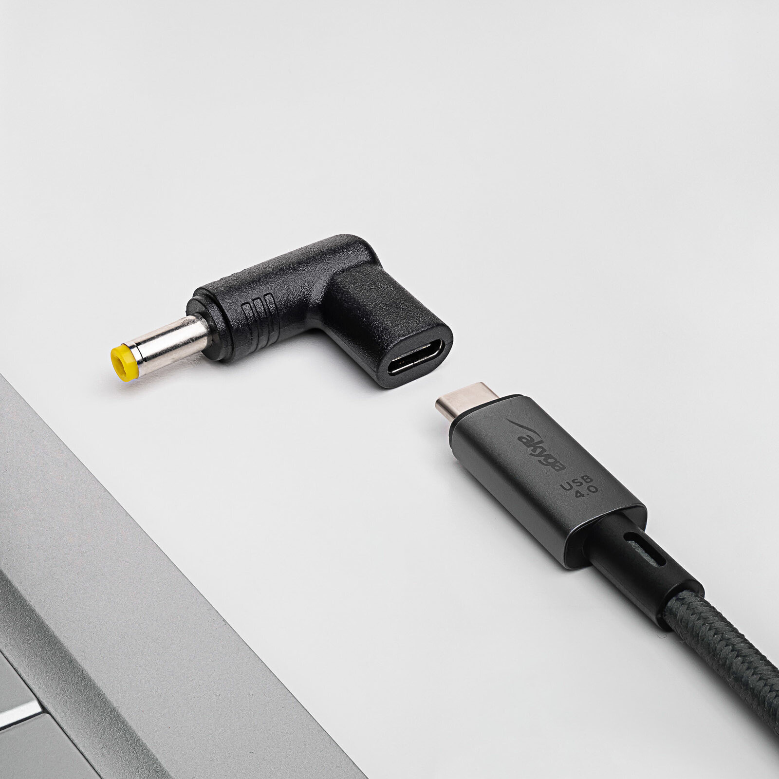 Akyga AK-ND-C03 - USB-C - 4.8 x 1.7 mm - Black