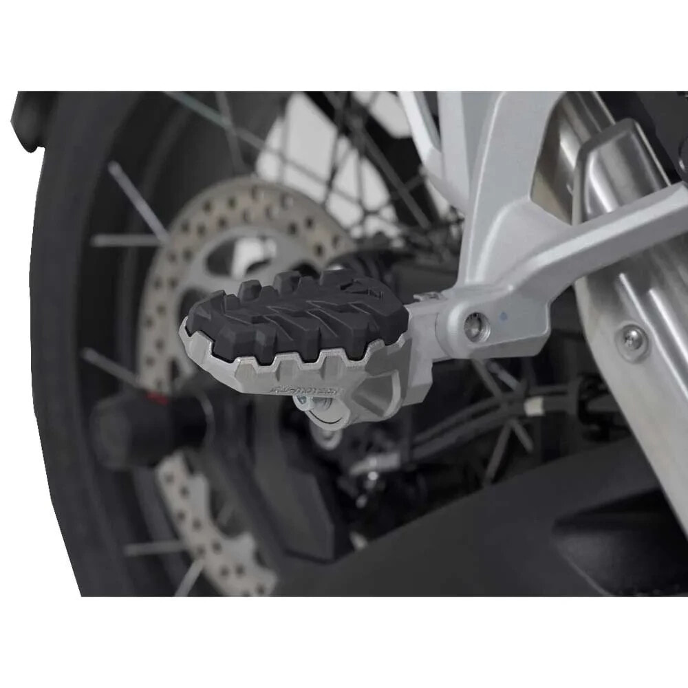 SW-MOTECH EVO Triumph Tiger 1200 22 passenger footpegs