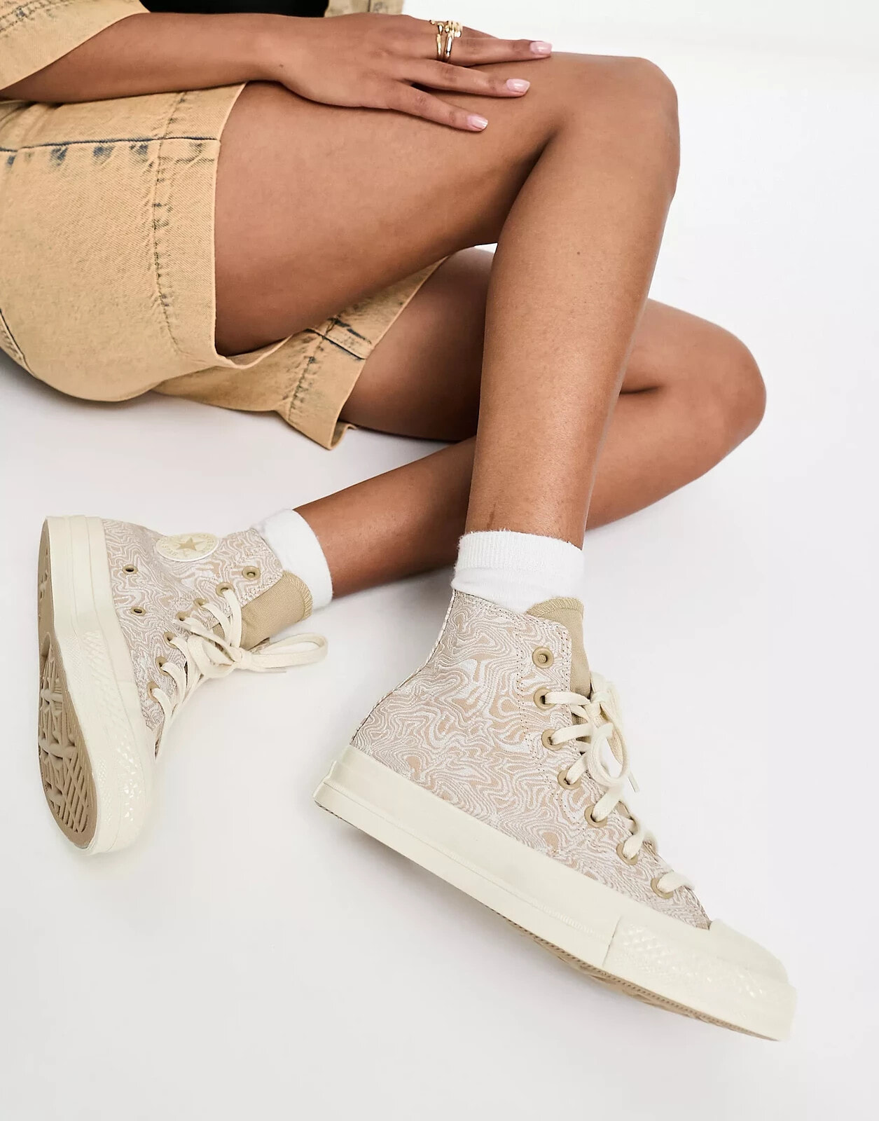 Converse Chuck 70 Hi Sneaker mit Wirbelmuster in Beige 44 16579663