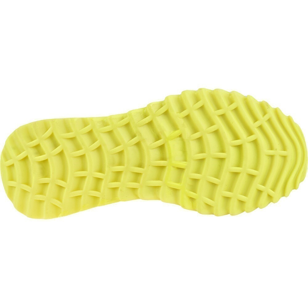 Желтая подошва на кроссовках. Желтая подошва. Причинажелтой подош. Как называется крепкая желтая подошва.